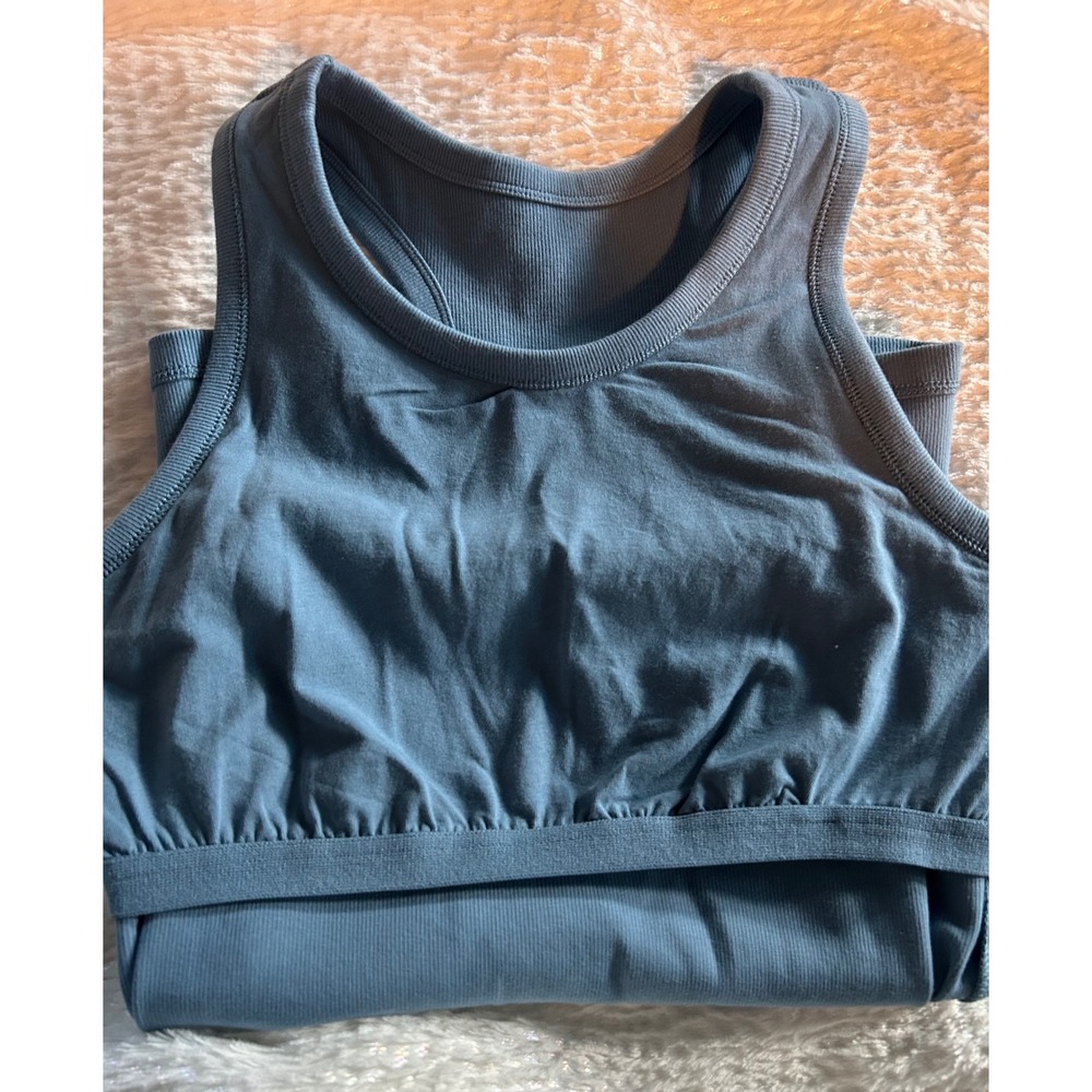 Duluth Trading Co Womens Blue Ribbed No-Yank Tank Top with Shelf Bra Size M - Picture 5 of 5